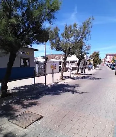 Nuovo 20mt Dal Mare, Vicino Al Centro Ladispoli